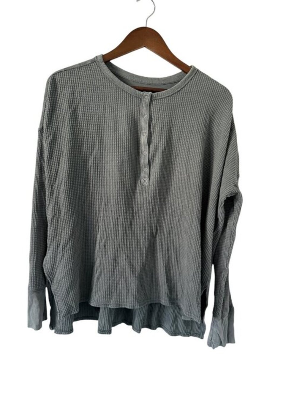 Offline by Aerie Olive Green Waffle Knit Henley- Pullover- Long Sleeve - M